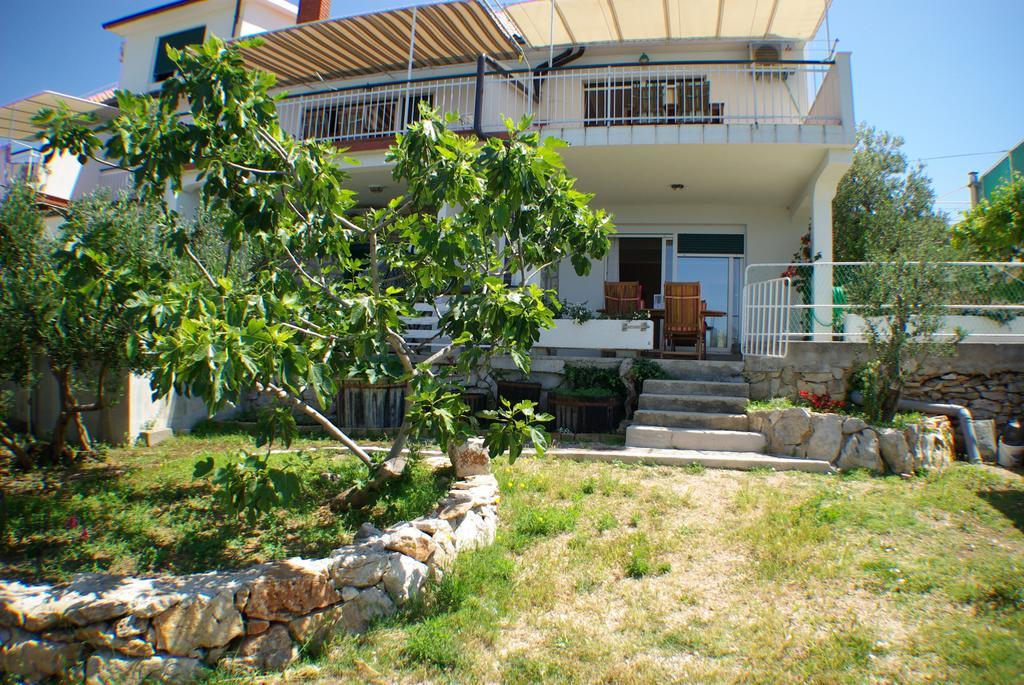 Apartments Vilma Murter Esterno foto